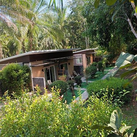 Baanphong Lanta Villa Ko Lanta Buitenkant foto