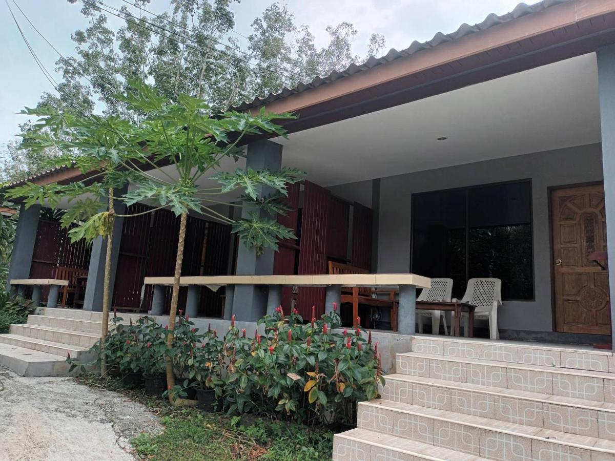 Baanphong Lanta Villa Ko Lanta Buitenkant foto