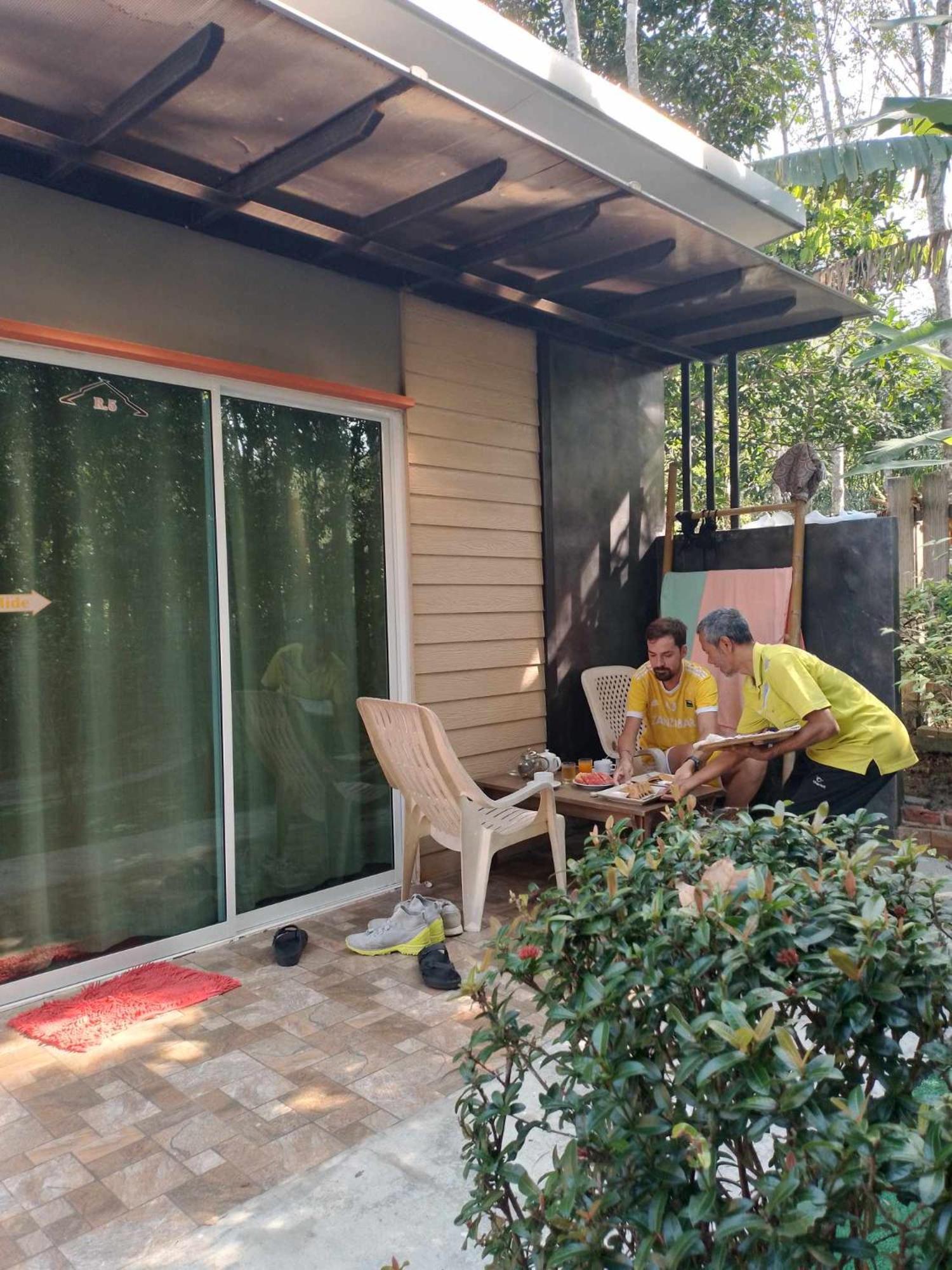Baanphong Lanta Villa Ko Lanta Buitenkant foto