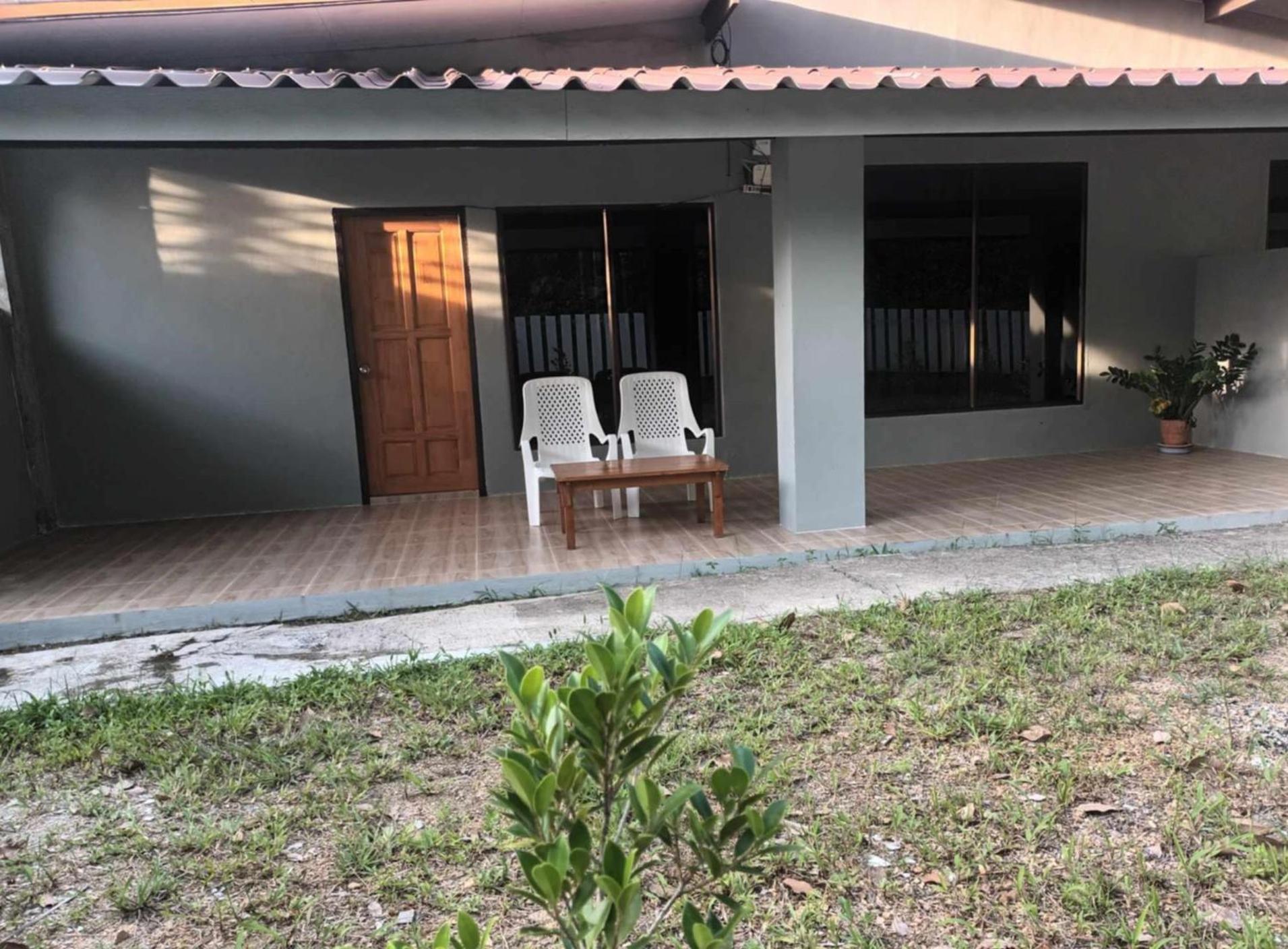 Baanphong Lanta Villa Ko Lanta Buitenkant foto